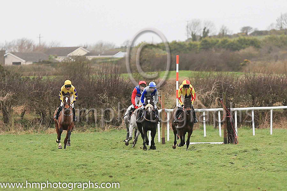01st MT LEINSTER GOLD and B O'Neill ( 1 , YELLOW,purple triple diamond; yellow,purple diamonds sleeves  purple diamond sleeves; yellow cap ) Trainer: Colin Bowe,, Owner : Anthony Kearns