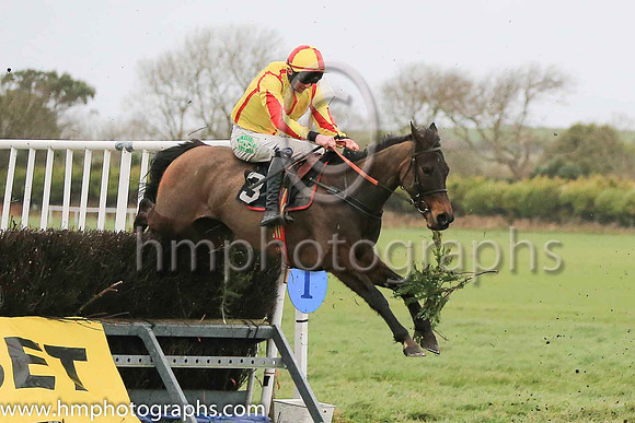 02nd DOUBLE SMART and D G Lavery ( 3 , YELLOW,red seams; yellow sleeves,red diabolo; yellow  red qtd cap ) Trainer: Patrick Eugene Turley,, Owner : Andrew S. Pearson