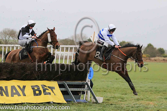 02nd AIRDRIGH and R James ( 8 , WHITE  ROYAL BLUE HOOPS; white sleeves; white cap ) Trainer: William Ross Crawford,, Owner : Robert McKnight