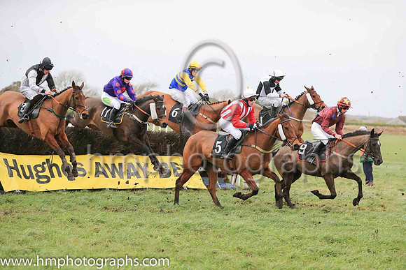 04th DRUMCONNOR ROAD and C Abernathy ( 9 , MAROON,royal blue stars; maroon sleeves; maroon cap,yellow stars ) Trainer: J.J. Lambe,, Owner : Martin Abernethy