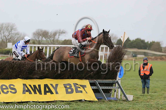 04th DRUMCONNOR ROAD and C Abernathy ( 9 , MAROON,royal blue stars; maroon sleeves; maroon cap,yellow stars ) Trainer: J.J. Lambe,, Owner : Martin Abernethy