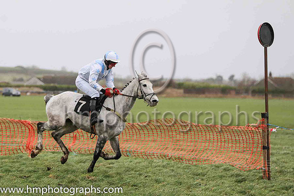 01st DENTO DES OBEAUX (FR) and Ross McLeigh ( 7 , WHITE,sky blue epaulettes; white sleeves,sky blue stars; white  sky blue qtd cap ) Trainer: C.A. McBratney,, Owner : Liam Gibney