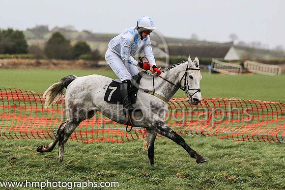 01st DENTO DES OBEAUX (FR) and Ross McLeigh ( 7 , WHITE,sky blue epaulettes; white sleeves,sky blue stars; white  sky blue qtd cap ) Trainer: C.A. McBratney,, Owner : Liam Gibney
