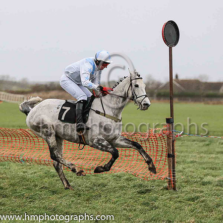 01st DENTO DES OBEAUX (FR) and Ross McLeigh ( 7 , WHITE,sky blue epaulettes; white sleeves,sky blue stars; white  sky blue qtd cap ) Trainer: C.A. McBratney,, Owner : Liam Gibney
