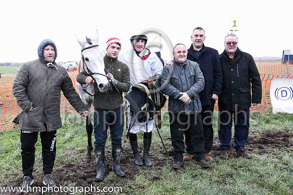 01st DENTO DES OBEAUX (FR) and Ross McLeigh ( 7 , WHITE,sky blue epaulettes; white sleeves,sky blue stars; white  sky blue qtd cap ) Trainer: C.A. McBratney,, Owner : Liam Gibney