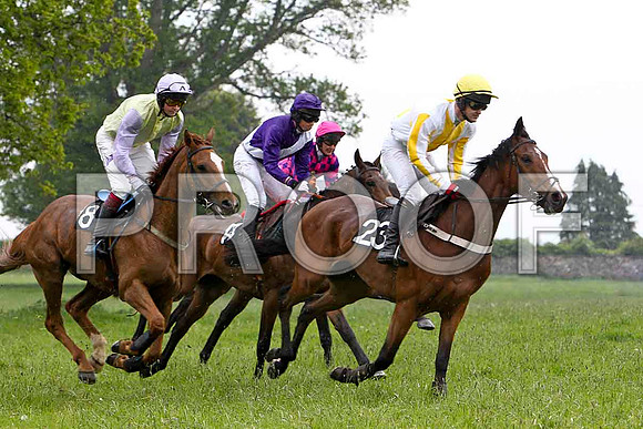 Looks Like Dad - Winner, Jockey E Magee - FT8E2708-e2
