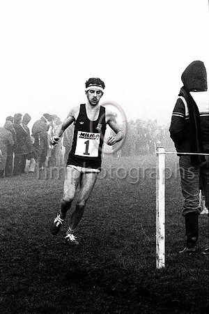 Nat Muir (1) winner in 24.33 - IMG_0021-e2