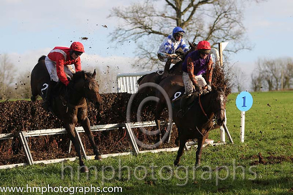 04 Serena Circle and M Stinson - - 04th (2 ,red, white braces ) Trainer - Ross O'Sullivan  06 Steel's Cotton and N McParlan - PU - 06th (9 ,violet, royal stewart tartan sleeves ) Trainer - I R Ferguso