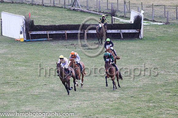 01st GREENROCK ABBEY and L J Murphy ( 8 , ORANGE,white epaulettes; white sleeves; orange cap,white star ) Trainer: Denis Paul Murphy,, Owner : Denis Paul Murphy