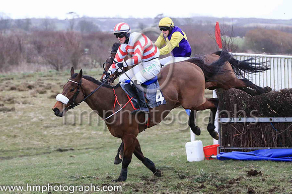01st WELL BILL and D J McConville ( 7 , PURPLE,yellow triple diamond; yellow sleeves; yellow cap ) Trainer: Marshall Watson,, Owner : Claire Watson