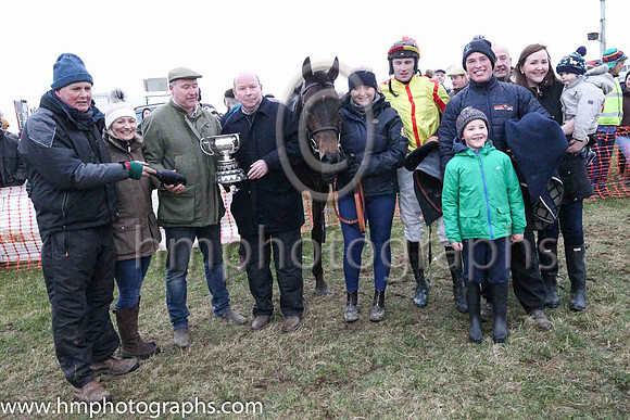 01st DOUBLE SMART and D G Lavery ( 4 , YELLOW,red seams; yellow sleeves,red diabolo; yellow  red qtd cap ) Trainer: Patrick Eugene Turley,, Owner : Andrew S. Pearson