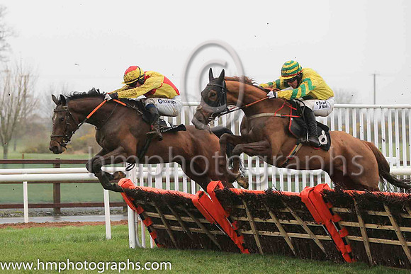 06th Djasek and D Meyler ( 13 , red and yellow qtrd ) Trainer - A J Martin , Owner - Dewsweepers Syndicate