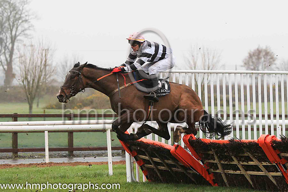 08th The Miser and Mr N Gault 7 ( 11 , black  white hoops ) Trainer - W J Bryson , Owner - John Bryson