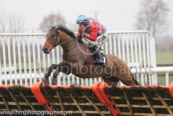 01st Groody Rover and B Hayes ( 1 , red and blue diamonds ) Trainer - P Fenton , Owner - Ms Patricia Hogan