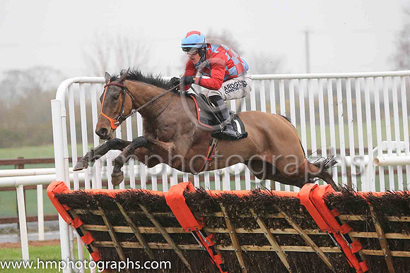 01st Groody Rover and B Hayes ( 1 , red and blue diamonds ) Trainer - P Fenton , Owner - Ms Patricia Hogan