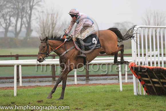 02nd Magic Sea and E Walsh 7 ( 4 , pink and blue qtrd ) Trainer - Mrs S Dawson , Owner - Anthony Peter Passmore  Dr J F Dawson  R McCoubrey