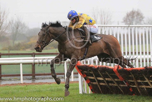 06th Granny Knot and D E Mullins ( 6 , yellow, blue stars ) Trainer - P F McEnery , Owner - P F McEnery