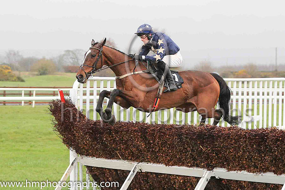 04th Golazo and D J Mullins ( 1 , dark blue, yellow star ) Trainer - W P Mullins , Owner - Stellar Football Partnership