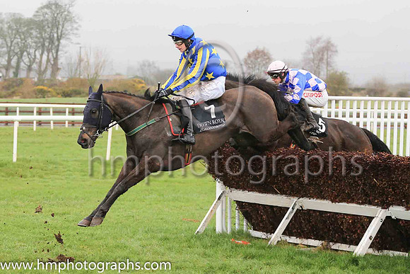 03rd Kagney and L A McKenna 7 ( 7 , blue, yellow stars ) Trainer - J J Lambe , Owner - Louise Magee