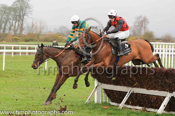 01st Prospectus and J B Kane 5 ( 4 , red, blue stars ) Trainer - G P Cromwell , Owner - McAlpine Syndicate