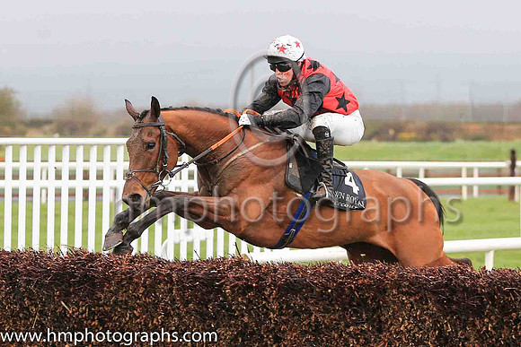 01st Prospectus and J B Kane 5 ( 4 , red, blue stars ) Trainer - G P Cromwell , Owner - McAlpine Syndicate