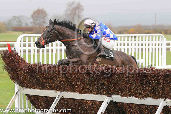 02nd Great Khan and D E Mullins ( 5 , pink and blue diamonds ) Trainer - E J O?Grady , Owner - Simon J H Davis