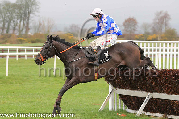 02nd Great Khan and D E Mullins ( 5 , pink and blue diamonds ) Trainer - E J O?Grady , Owner - Simon J H Davis