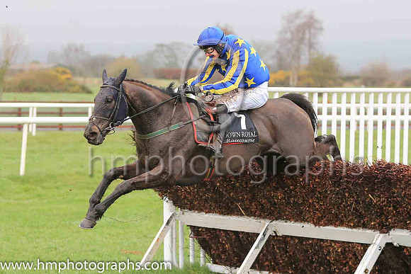 03rd Kagney and L A McKenna 7 ( 7 , blue, yellow stars ) Trainer - J J Lambe , Owner - Louise Magee