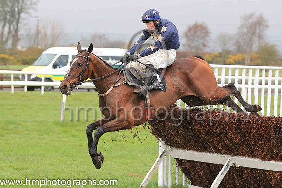 03rd Kagney and L A McKenna 7 ( 7 , blue, yellow stars ) Trainer - J J Lambe , Owner - Louise Magee