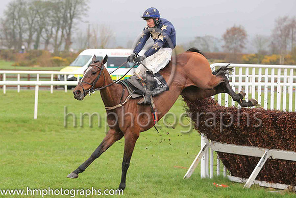 03rd Kagney and L A McKenna 7 ( 7 , blue, yellow stars ) Trainer - J J Lambe , Owner - Louise Magee