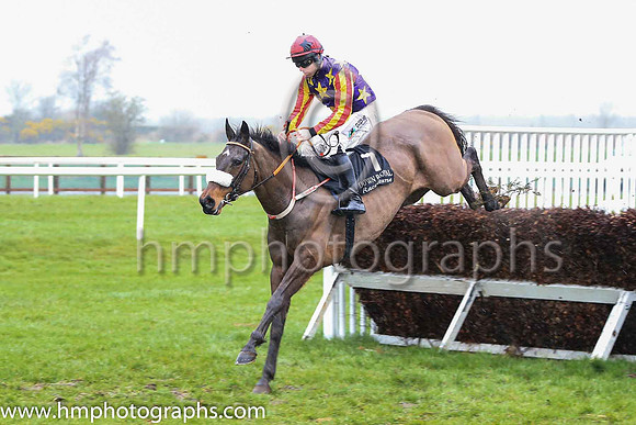 01st Winged Leader and Mr B O?Neill ( 7 , blue, yellow stars ) Trainer - D M Christie , Owner - Miss Jennifer O?Kane  Samuel John Hegarty