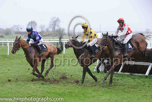 03rd Samurai Cracker and Mr J C Barry 5 ( 1 , blue and dark blue qtrd ) Trainer - Caroline Mccaldin , Owner - Alan McCaldin