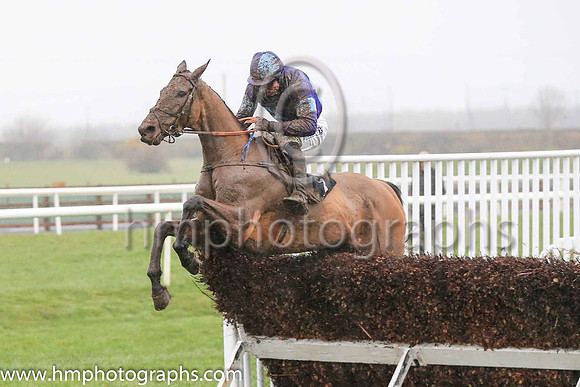 03rd Samurai Cracker and Mr J C Barry 5 ( 1 , blue and dark blue qtrd ) Trainer - Caroline Mccaldin , Owner - Alan McCaldin