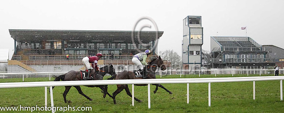 07th Wildflower Girl and Mr P Power 7 ( 11 , green and dark blue check ) Trainer - P E Collins , Owner - Denis Duggan  P E Collins