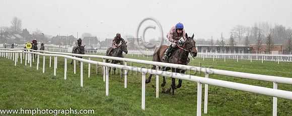 01st Delvino and Mr M J O'Hare ( 2 , pink, white hoop ) Trainer - D A McLoughlin , Owner - Mrs P J Conway