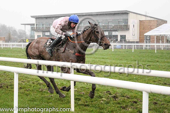 01st Delvino and Mr M J O'Hare ( 2 , pink, white hoop ) Trainer - D A McLoughlin , Owner - Mrs P J Conway