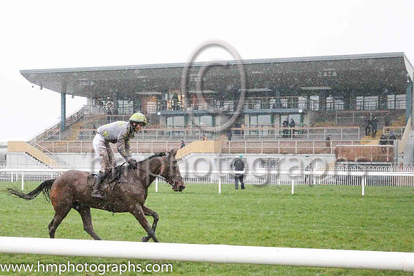 06th La Mystere and Mr B G Crawford 7 ( 6 , grey, yellow stars ) Trainer - S R B Crawford , Owner - P Haughey