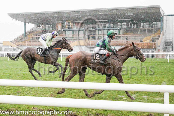 07th Wildflower Girl and Mr P Power 7 ( 11 , green and dark blue check ) Trainer - P E Collins , Owner - Denis Duggan  P E Collins