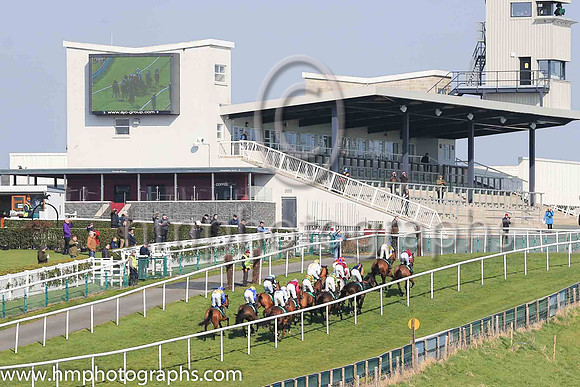 No spectators in the grandstand or on the rails at Downpatrick Racecourse on Randox Ulster National Day because of the COVID-19 restrictions.