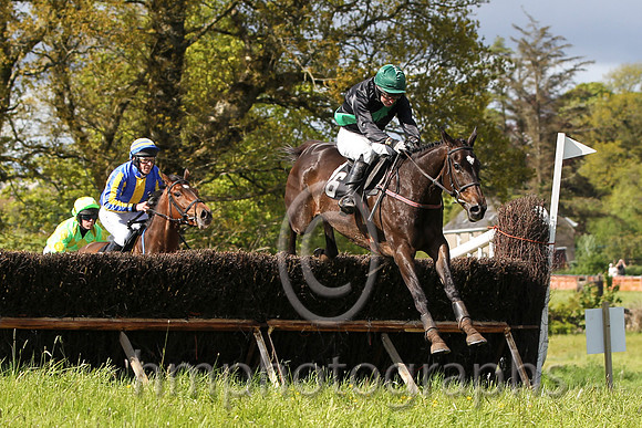 R5 Noel McParlan wins the NOrthern Title on Maple Valley Gale  - FT8E5771-e