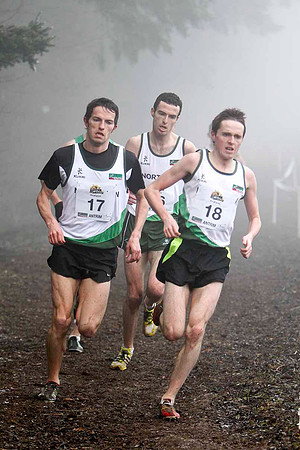 Paddy Hamilton (17) NIR, 21st in 28.34, Andrew Agnew (16) NIR, 22nd in 28.49 & Eddie McGinley (18) NIR, 15th in 28.06 - CU2D2825-e