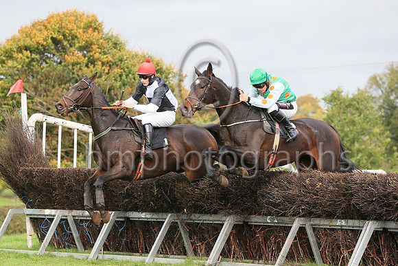 01st BALLYBLACK and C Abernathy ( 1 ,Antrim (H)- BLACK  WHITE QTD; black  white hlvd sleeves; white cap ) Trainer: Colin S. McKeever,, Owner : Dennison, W.W.