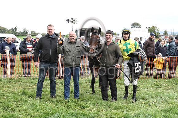 01st HARTUR D'ARC (FR) and D G Lavery ( 25 , YELLOW,green cross of lorraine; yellow sleeves,green chevrons; yellow  green hooped cap ) Trainer: Patrick Eugene Turley,, Owner : Mary Kelly