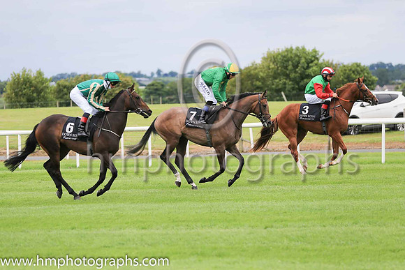 01st Measure Of Magic and S B Kelly ( 6 , green, yellow seam ) Trainer - J P Murtagh and 02nd Miss Amulet and C D Hayes ( 7 , green, yellow diamond ) Trainer - K J Condon and 07th Caesiere and R C Col