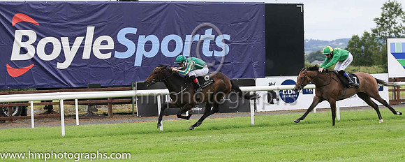 01st Measure Of Magic and S B Kelly ( 6 , green, yellow seam ) Trainer - J P Murtagh