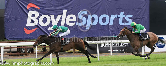 01st Measure Of Magic and S B Kelly?3 ( 6 , green, yellow seam ) Trainer - J P Murtagh