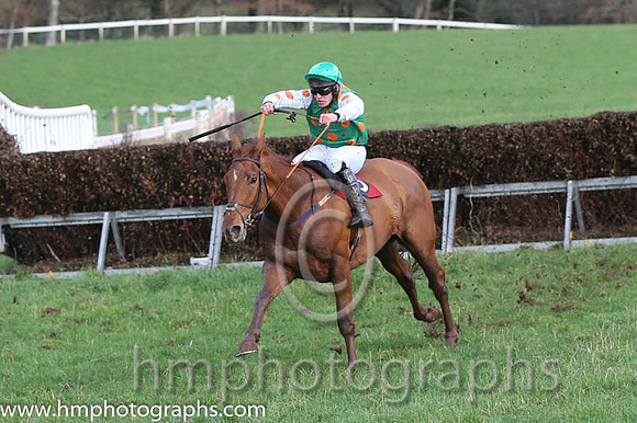 01 Kilcullen Flem and R James - - 01st (6 ,emerald green, orange hoops ) Trainer - Donnchadh Doyle