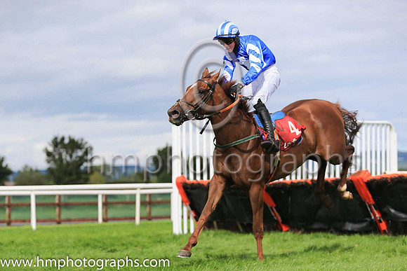 02nd Varna Goldand J G Gilligan ( 4 , blue, white cross ) Trainer - P J Gilligan , Owner - G P Keeley