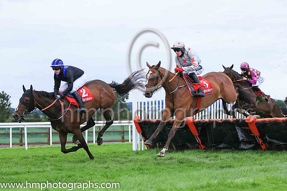 07th Talk Of The Town and K M Donoghue ( 3 , grey, orange stars ) Trainer - G Elliott , Owner - H Platt