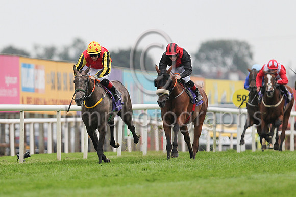 01st Sheishybrid (4 , red and white diamonds ) Jockey: C T Keane , Trainer: Noel Meade